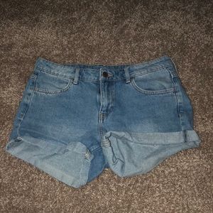 Regular waist shorts and denim